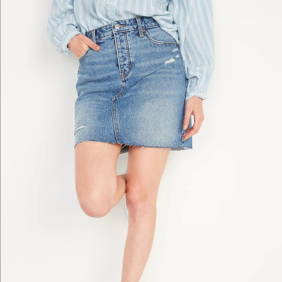 High-Waisted Button-Fly Cut-Off Jean Skirt for Women - Picture 6 of 10